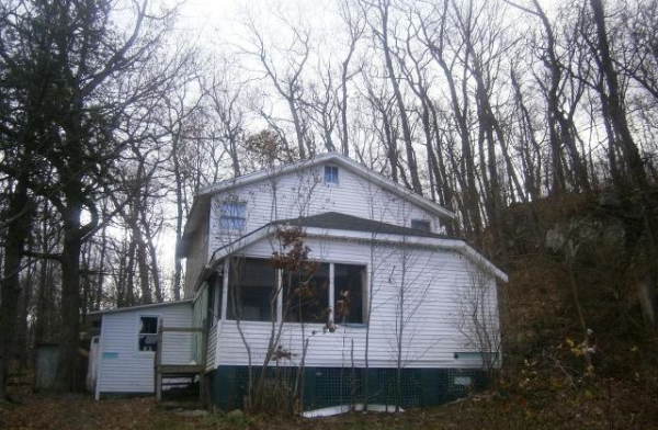 7 South Shore Drive, Middletown, NY 10940 