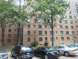 1561 Metropolitan Av #4e, Bronx, NY 10462 