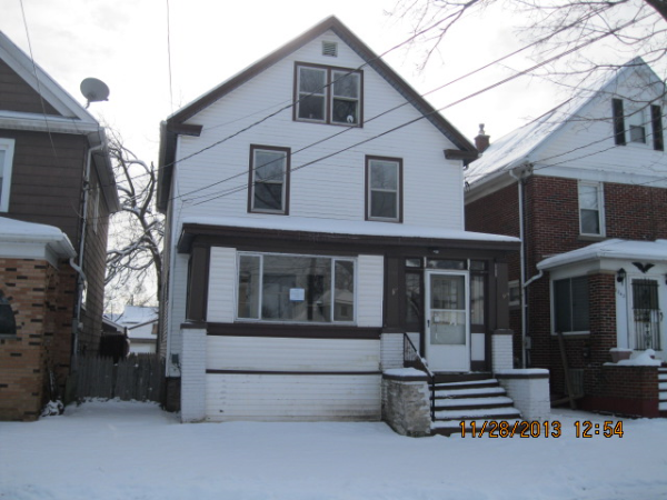 2247 Woodlawn Ave, Niagara Falls, NY 14301 