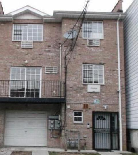 837 E 221st St, Bronx, NY 10467 