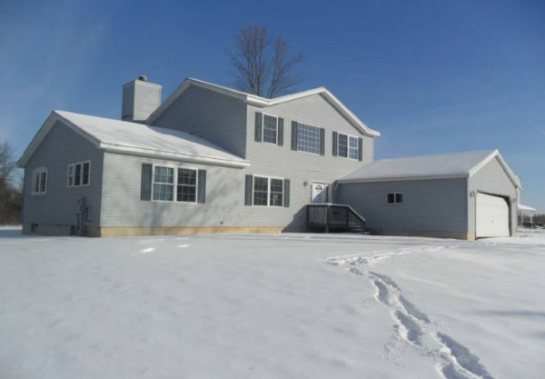 2101 Langdon Rd, Ransomville, NY 14131 