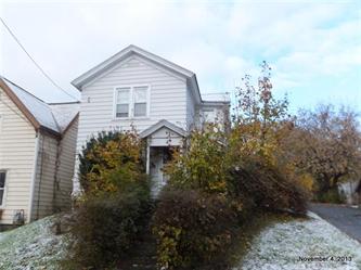 112     West End Dr, Syracuse, NY 13204 