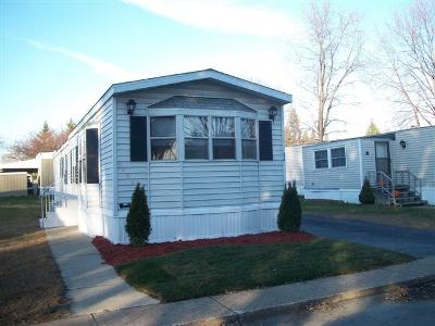 340 S. Reynolds Rd., #52, Toledo, OH 43615 