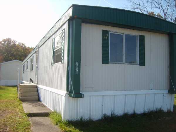 2921 Vera Avenue, Southington, OH 44470 