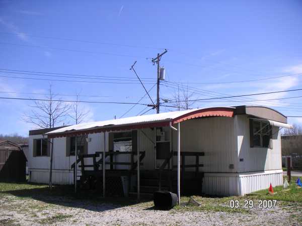 2834 Carrie Avenue, Southington, OH 44470 