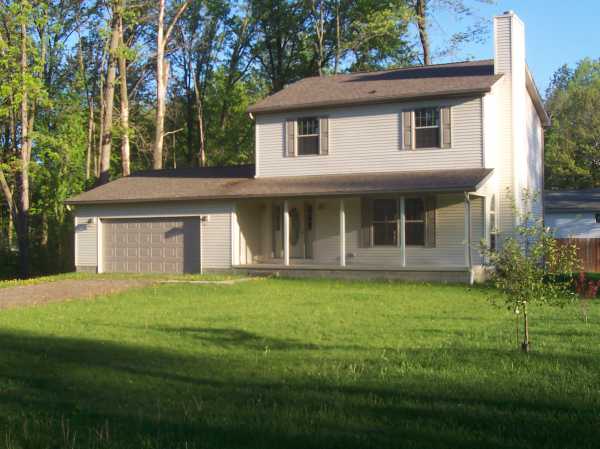 17541 Idylwild Ave, Lake Milton, OH 44429 
