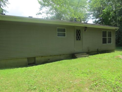 1954 TRIUMPH AVE, Lake Milton, OH 44429
