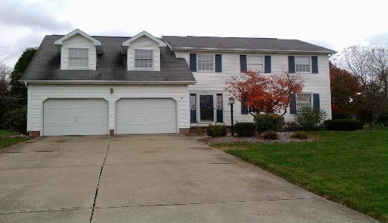 3288 Anglo Circle Nw, Canton, OH 44708 