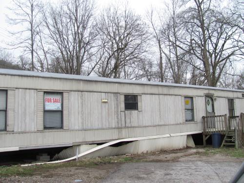 301 CIRCLE DR., Ripley, OH 45167 