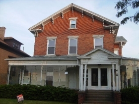 618 W WASHINGTON ST, SANDUSKY, OH 44870 