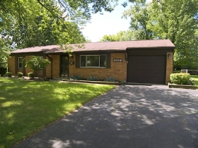 8026 WASHINGTON PAR, DAYTON, OH 45459 