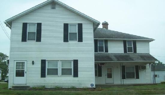 8 East Ross Street, Danville, OH 43014 