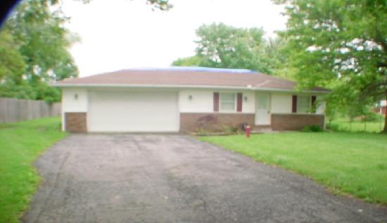 670 E Hume Rd, Lima, OH 45806 