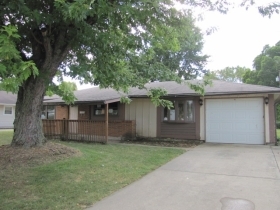 417 W CARPENTER DR, NEW CARLISLE, OH 45344 
