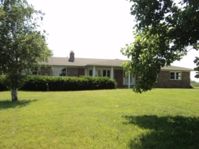 2026 Hess Rd, Washington Ch, OH 43160