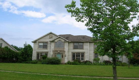 196 Brandywine Drive, Hudson, OH 44236 
