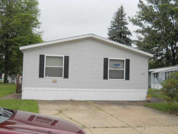 7277 Salem Trail, Ravenna, OH 44266 