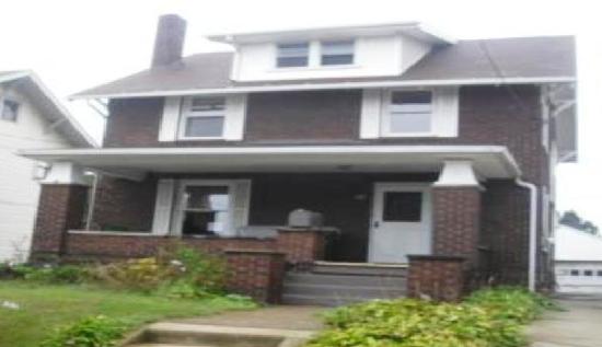127 6th St Ne, North Canton, OH 44720 