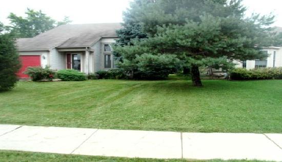 515 Woodland Dr, Rossford, OH 43460 
