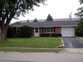 300 BRENTWOOD AVE, PIQUA, OH 45356 