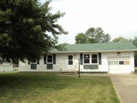 2870 MAIN ST NW, WASHINGTON CH, OH 43160 