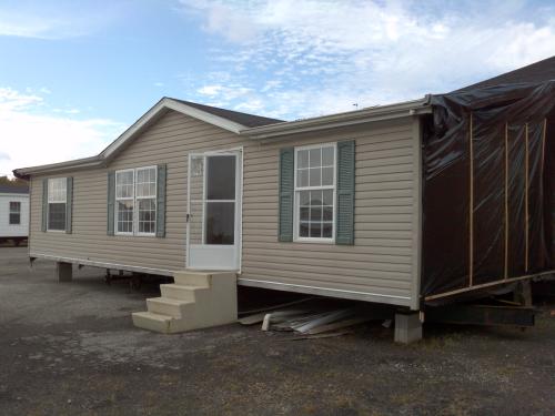 4143 State  Route 13, Greenwich, OH 44837 