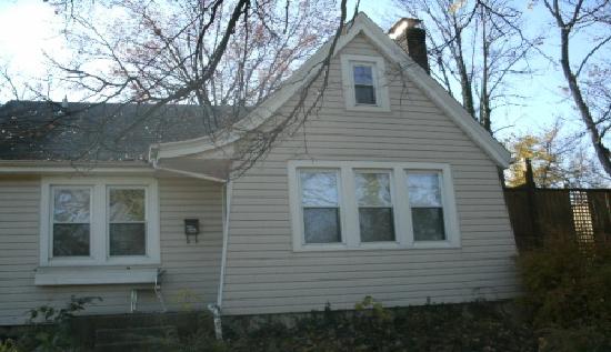 1069 West North Bend Road, Cincinnati, OH 45224 