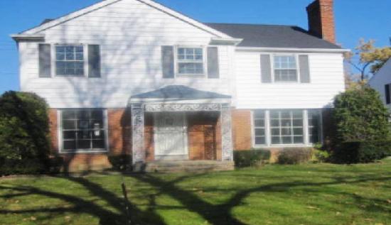 20113 Scottsdale Boulevard, Shaker Heights, OH 44122 