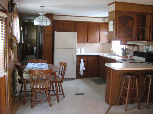 2186 West Lakeshore Drive, Port Clinton, OH 43452 