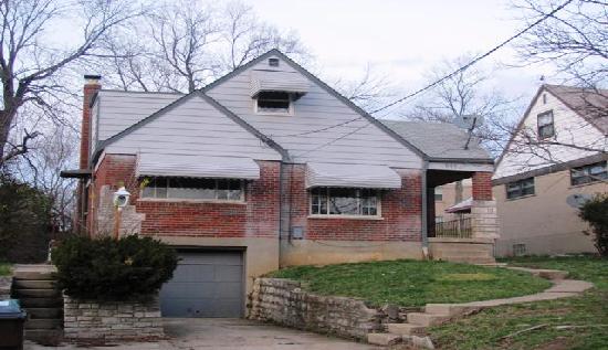 646 Roebling Rd, Cincinnati, OH 45238 