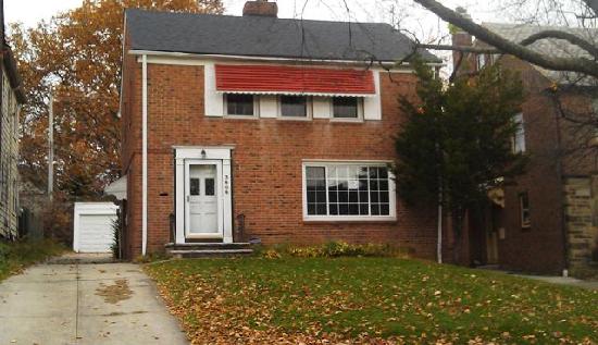 3606 Glencairn Road, Shaker Heights, OH 44122 