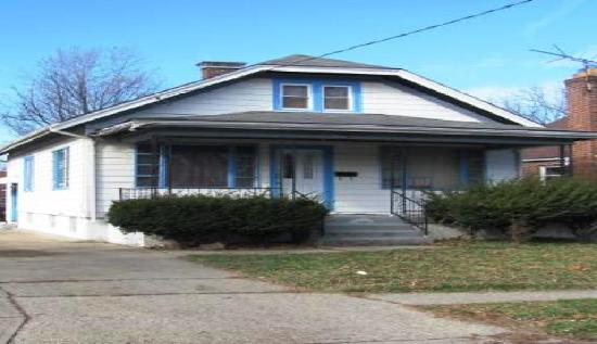 6021 Hammel Ave, Cincinnati, OH 45237 