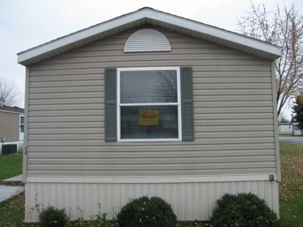 315 Parkview Dr, Bowling Green, OH 43402 