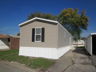 131 Apple Creek, Toledo, OH 43612 