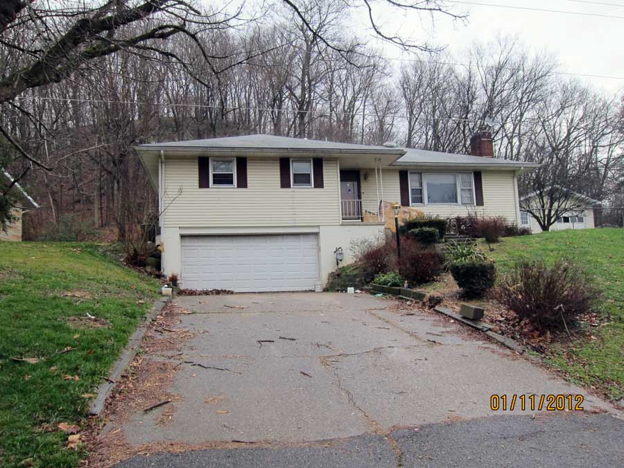 193 Greenbriar Dr, Gallipolis, OH 45631 