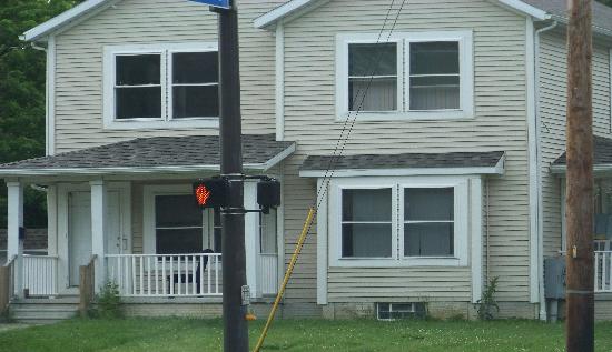 10741 Bellaire Road, Cleveland, OH 44102 