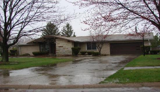 4009 Canterbury Court, Lorain, OH 44053 