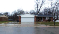 316 Apple Valley Drive, Lewisburg, OH 45338 