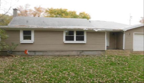 111 E Tuscarawas Trl, Sandusky, OH 44870 
