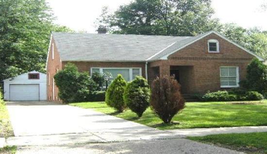 19210 Gladstone Road, Warrensville Heights, OH 44122 