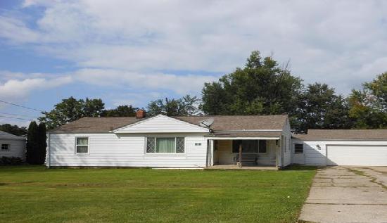 31 Foster Drive, New Middletown, OH 44442 