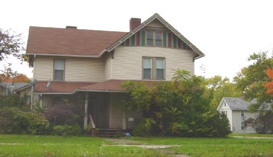 691 N Ellsworth Ave, Salem, OH 44460 