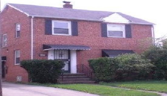 3846 Grosvenor Rd, South Euclid, OH 44118 