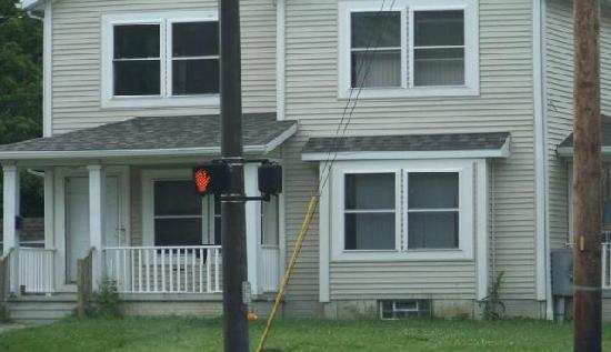 10741 Bellaire Road, Cleveland, OH 44111 