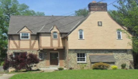 1318 Westminster Dr, Cincinnati, OH 45229 