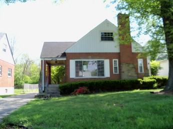 1499 Clovernoll Dr, Cincinnati, OH 45231 