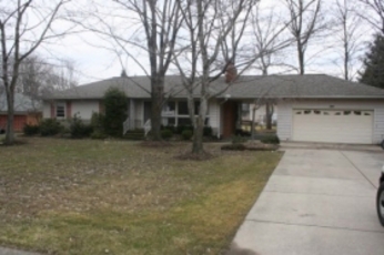 1035 Ford Road, Highland Heights, OH 44143 