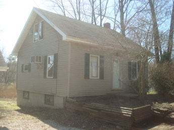 1020 Robinson Ave, Barberton, OH 44203 