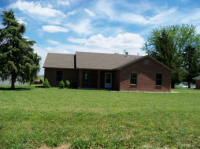 566 East Lakengren Dr, Eaton, OH 45320 