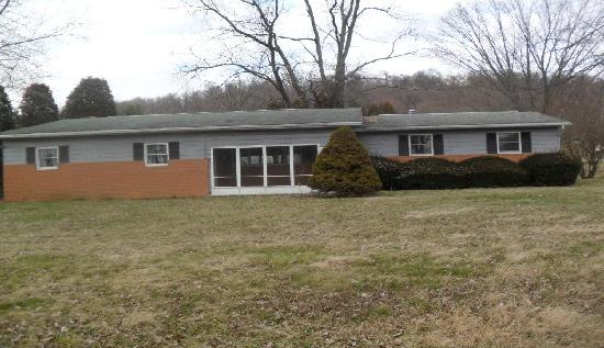 313 Hillandale Drive, Newark, OH 43055 